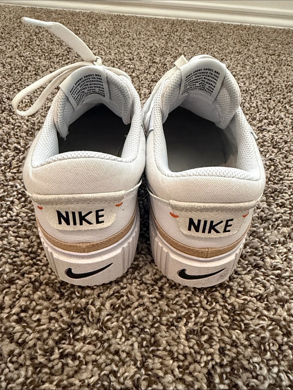 Nike Woman’s Court Legacy Shoes